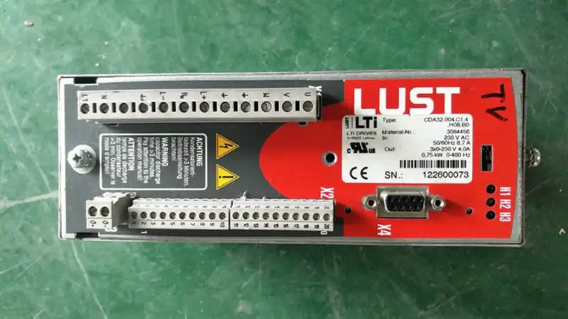 LUST CDA32.004 C1.4 H08 B0