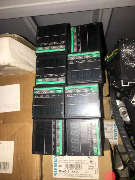 OMRON CH102 7