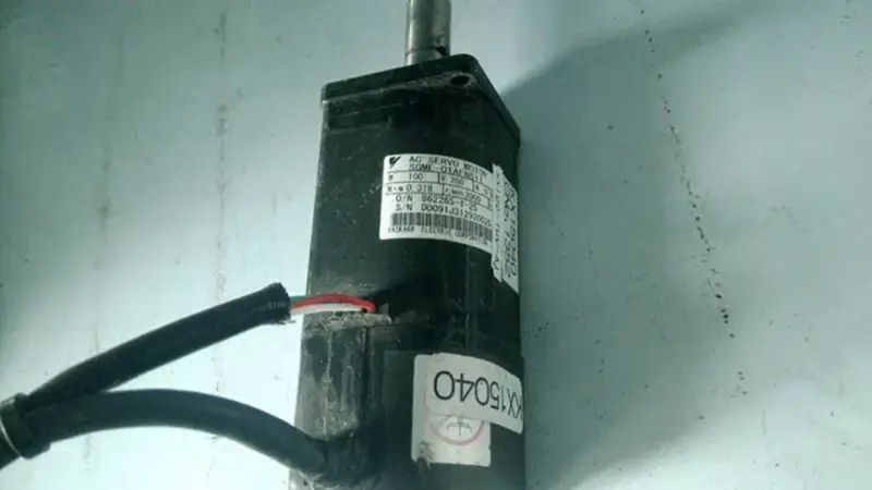YASKAWA SGME-01AFNS11