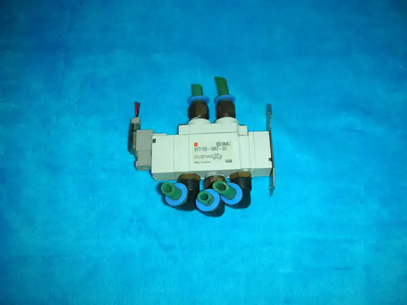 SMC SY7120-5MZ-02