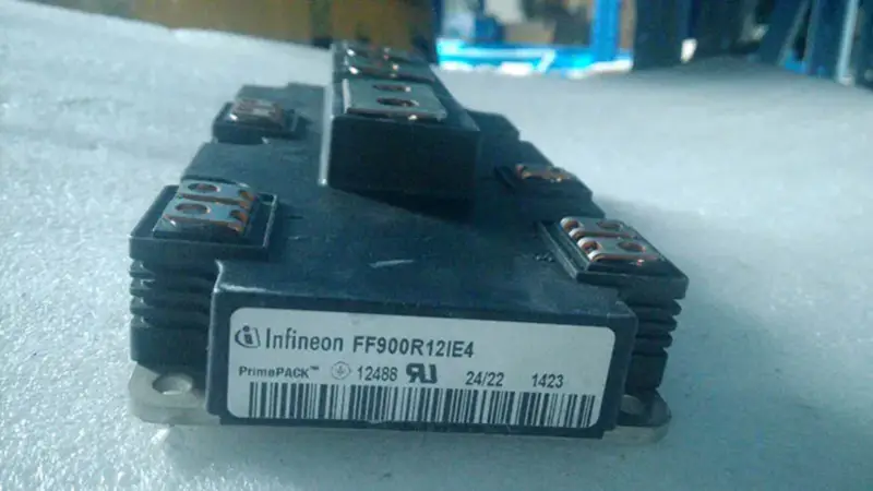 FF900R12IE4