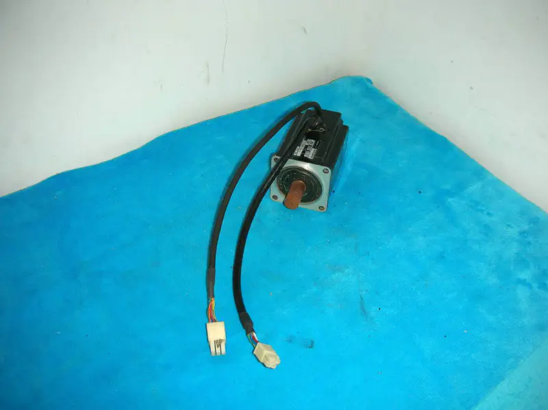 Omron R88M-U20030HA