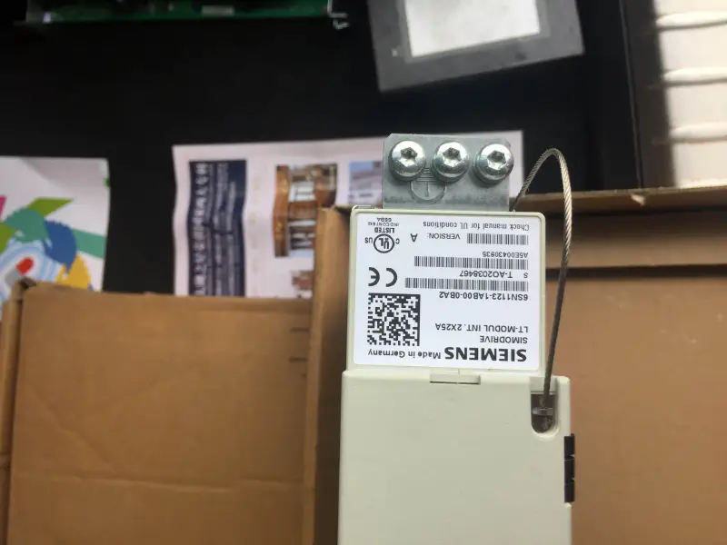 Siemens 6SN1123-1AB00-0BA2