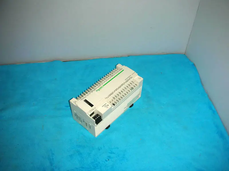 Schneider Electric TM218LDA40DR2HN