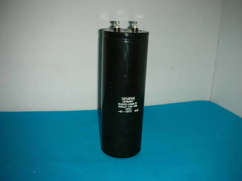 SIEMENS B43455-U4608-T1 6000UF+50/-10% 350V
