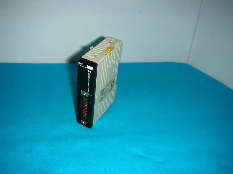 OMRON CPM2C-16ET1C