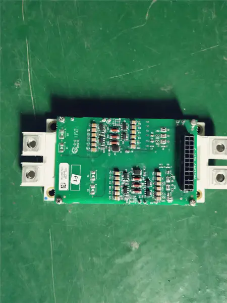 IGBT FF450R17ME4