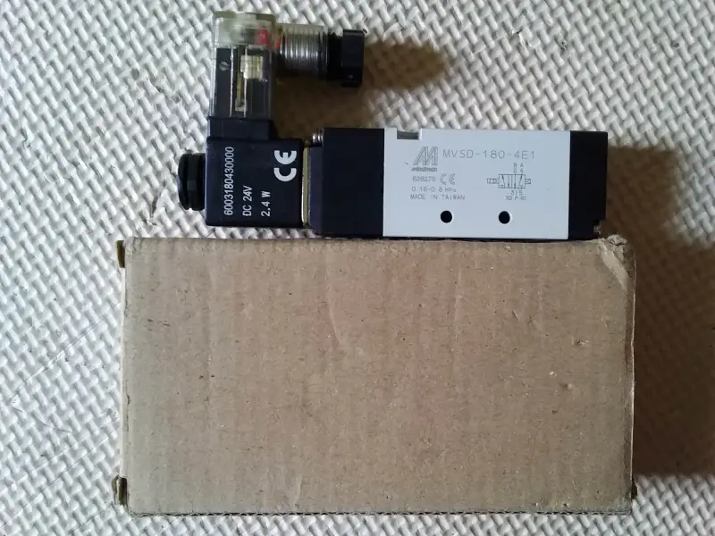 MINDMAN MVSD-180-4E1