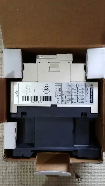 Schneider CAD50 F7C