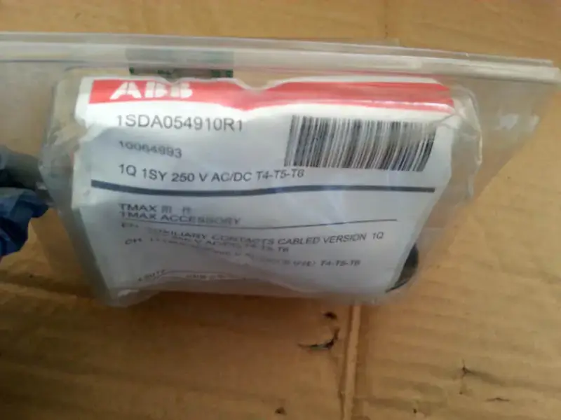 ABB T - 1SDA054910R1 (AUX-C)