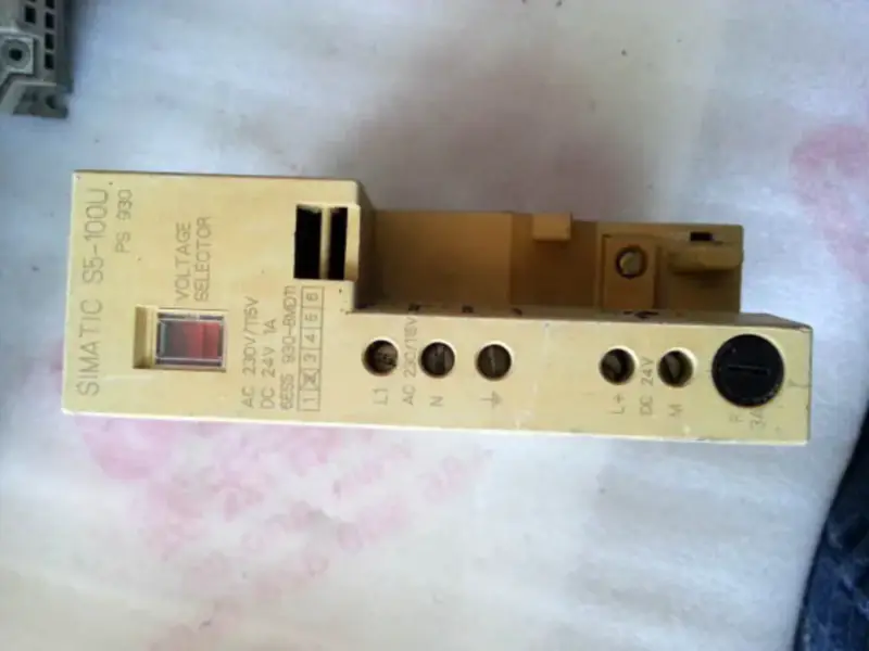 6ES5 930-8MD11 S5 PLC
