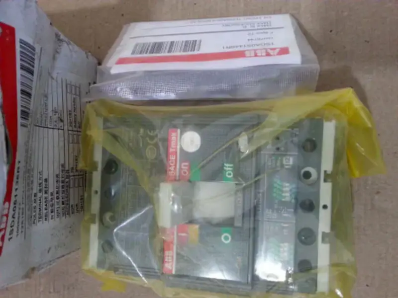 ABB 1SDA051136R1