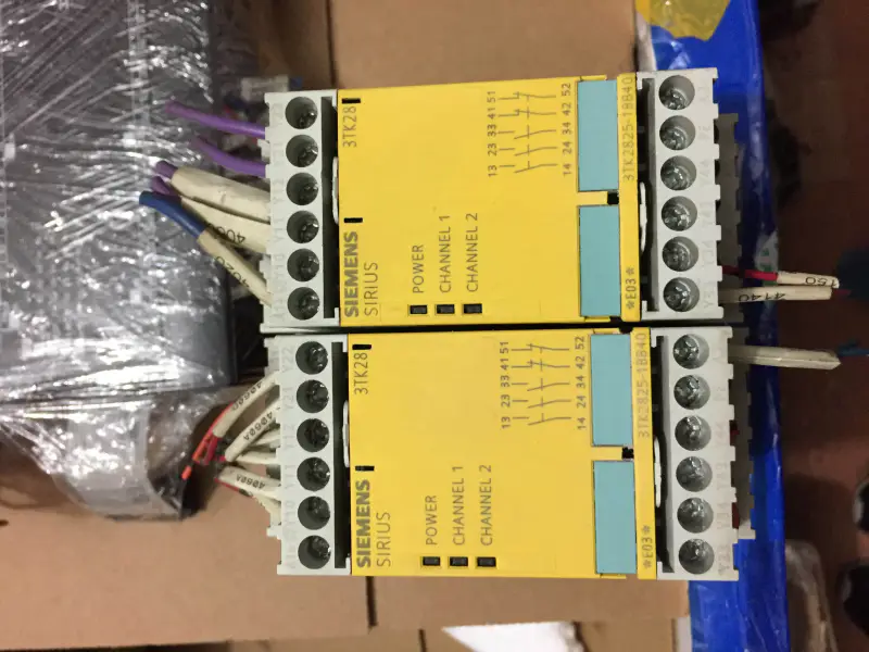 Siemens 3TK2825-1BB40 89