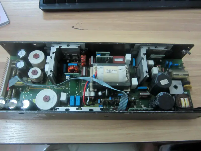 PE 1947/03 U 110V-230V