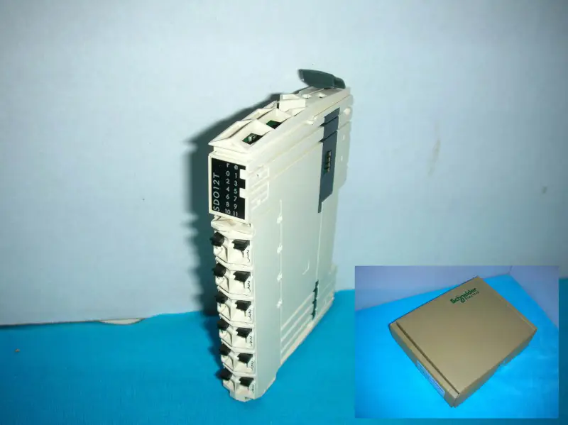SCHNEIDER TM5SDO12T+TM5ACBM11