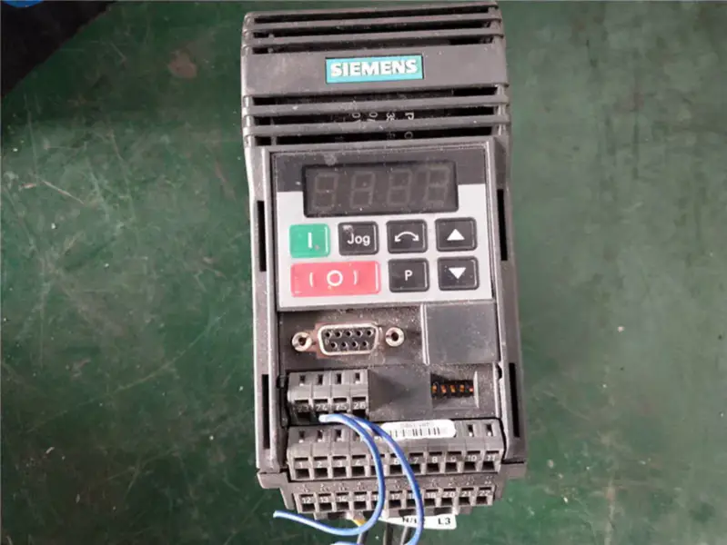 Siemens 6SE3212-8BA40