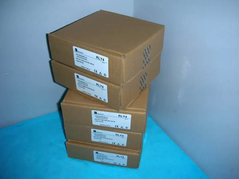 EUROTHERM 2500 2500M/RLY4