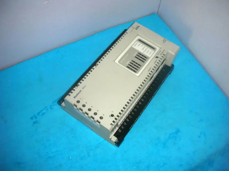 Schneider Electric 110CPU51200