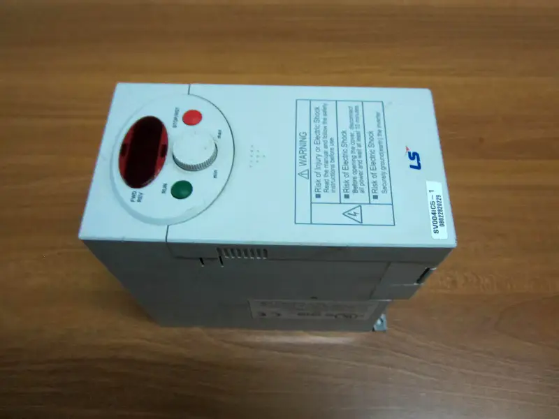 LS LG SV004IC5-1 220V 400W 0,4KW