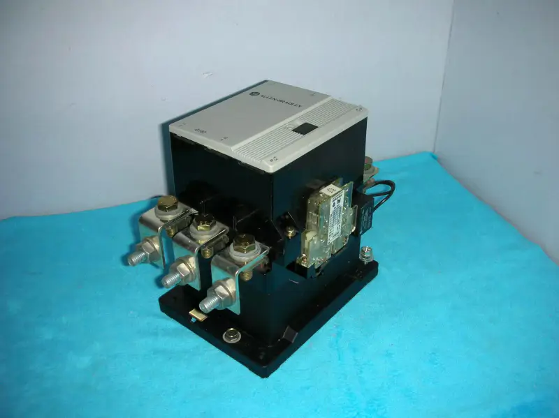 AB 100-B180N*3