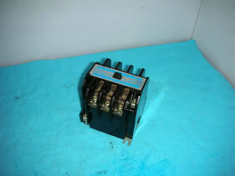 FUJI FMC-3 200V