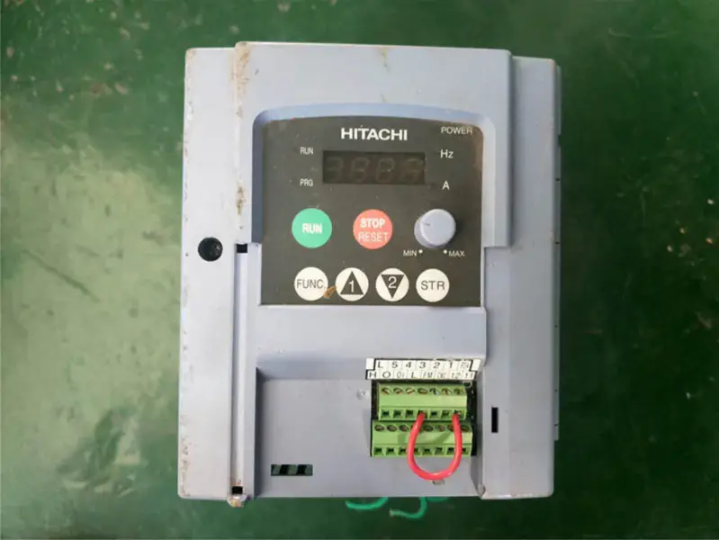 HITACHI L100 1,5KW 380V L100-015HFE