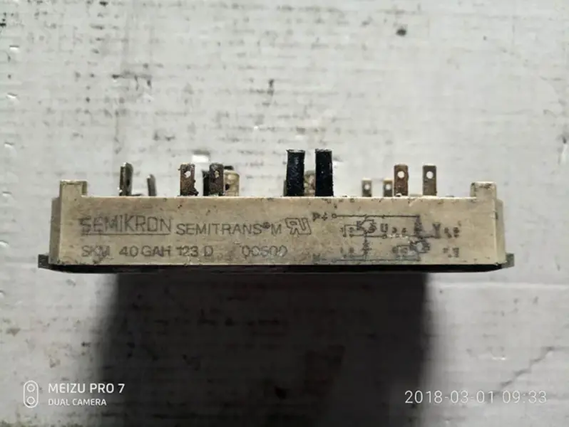 SKM40GAH123D
