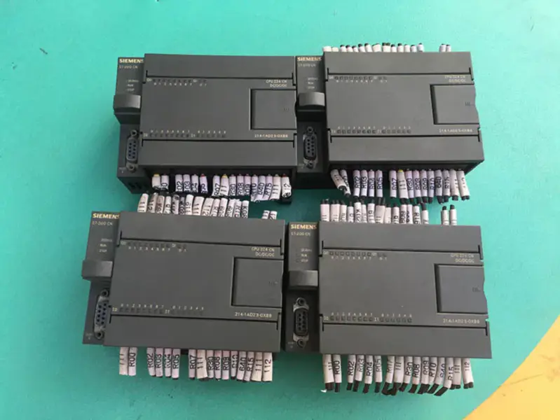 6ES7 214-1AD23-0XB8 8- Siemens PLC