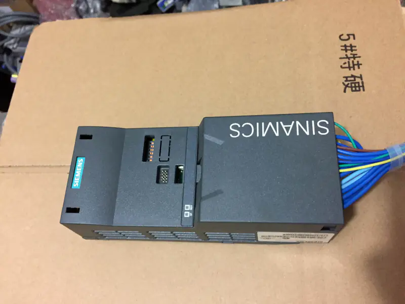 Siemens 6SL3244-0BA20-1BA0 9,5