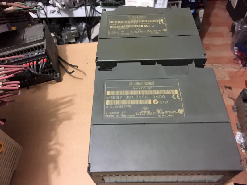 Siemens 6ES7 331-7KF01-0AB0 8 SM331