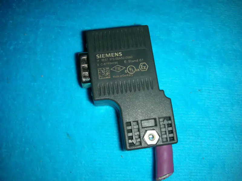 SIEMENS 6ES7972-0BA52-0XA0