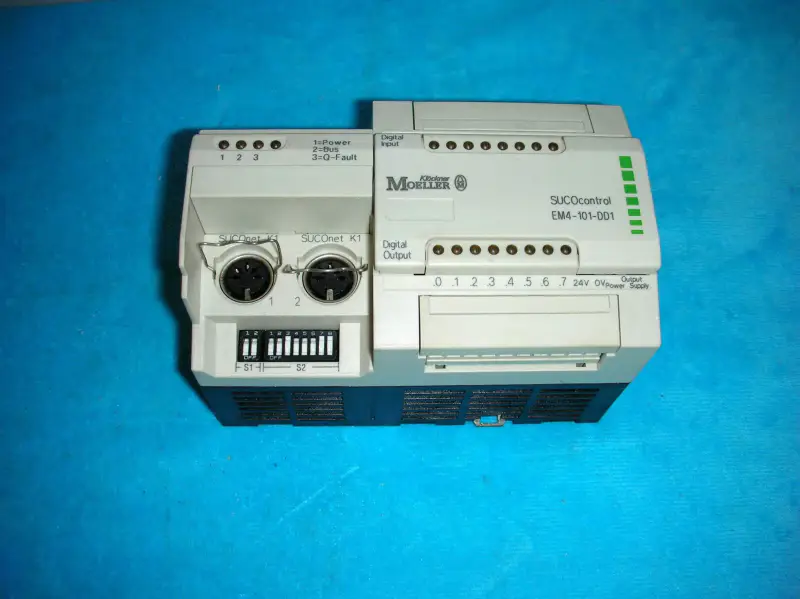 MOELLER EM4-101-DD1