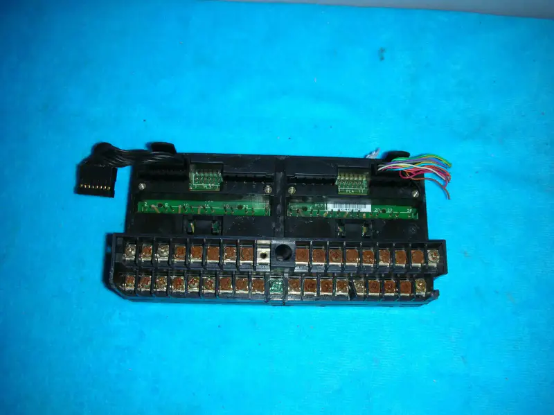 GE IC670CHS001E