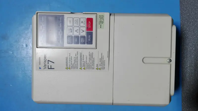 YASKAWA F7 CIMR-F7B47P5 7,5KW 380V