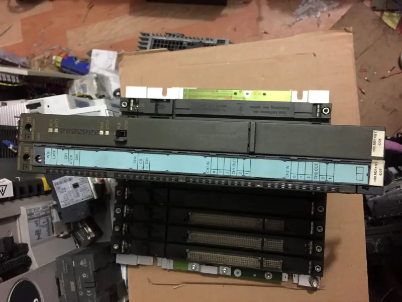 Siemens 6ES7 450-1AP00-0AE0 8