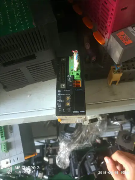 OMRON CPM2C-S100C-DRT PLC