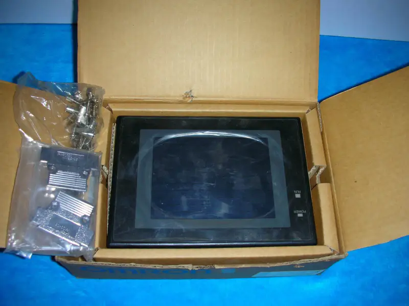 Omron NT31C-ST141B-EV1