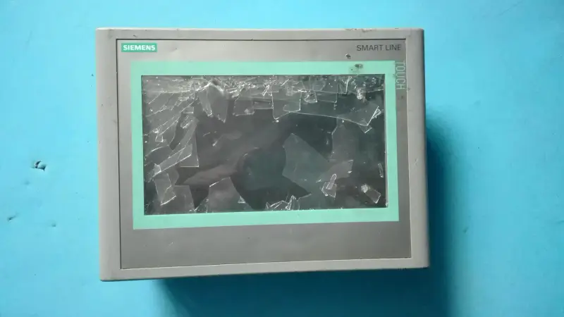 smart700 6AV6648 6AV6 648-0AC11-3AX0