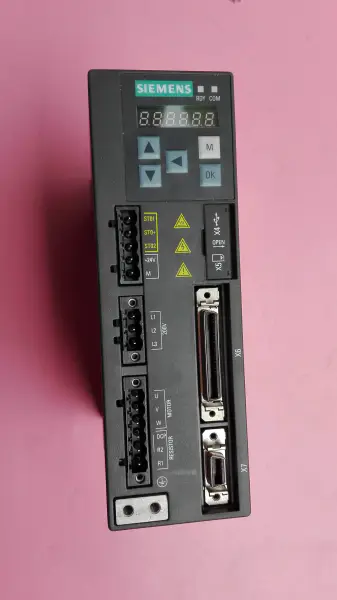 V90 6SL3210-5FB10-4UA1 0,4KW