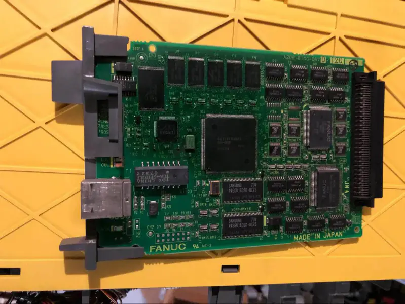 FANUC A20B-8100-0670