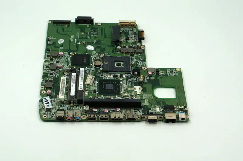 Acer 5739 5739G MBPDS06001 31ZK6MB0010 DA0ZK6MB6D0 PM45 Základní deska