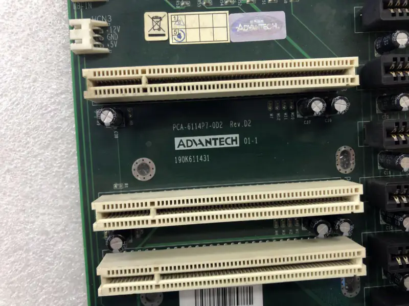 Základní deska Advantech PCA-6114P7-0D2
