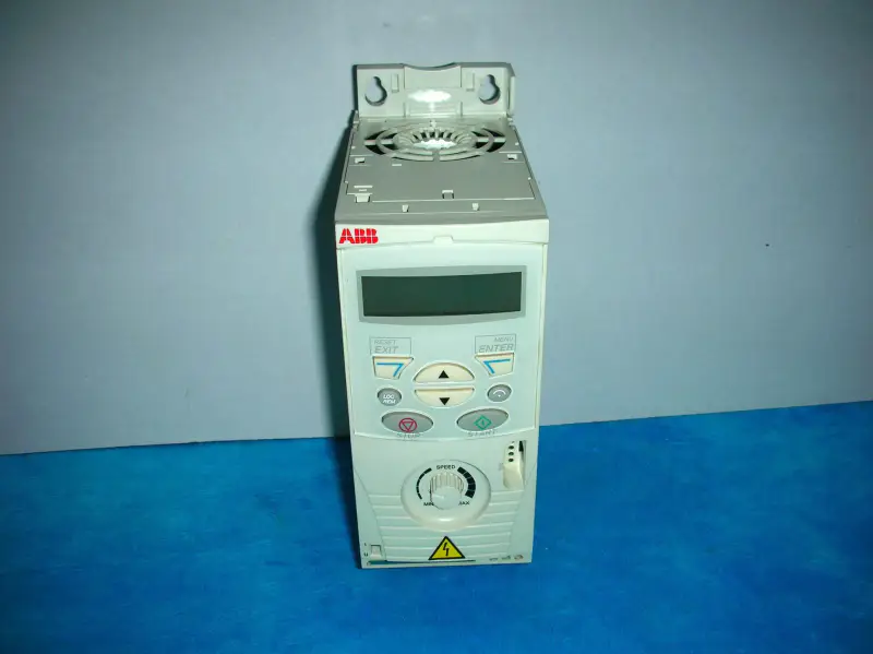 ABB ACS150-01E-04A7-2