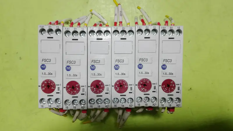 700-FSC3DU23 A