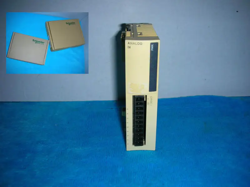 Schneider Electric TWDARI8HT