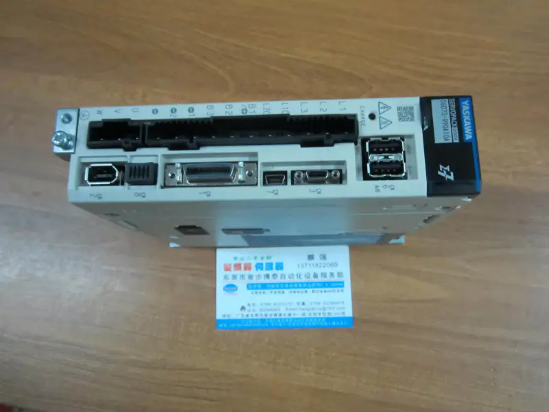 YASKAWA SGD7S-R90A10A 2R8 7R6 120A 180A