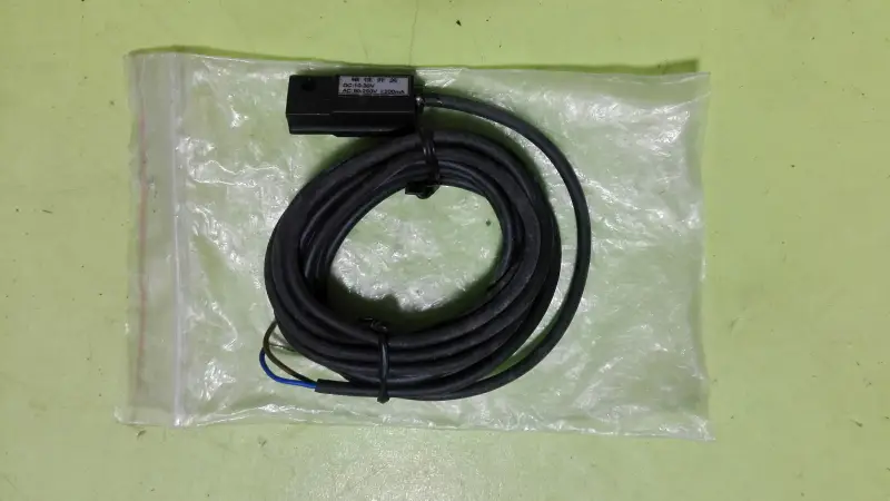 DC 10-30V AC 90-250V 1 200mA