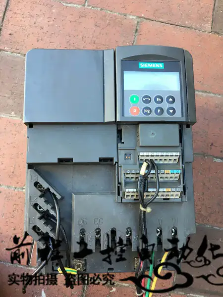 6SE6420-2UD27-5CA0 Siemens 7,5 kW/380 V