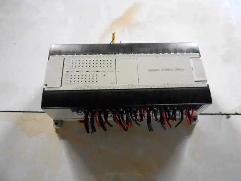 OMRON PLC CPM2A-60CDT-D