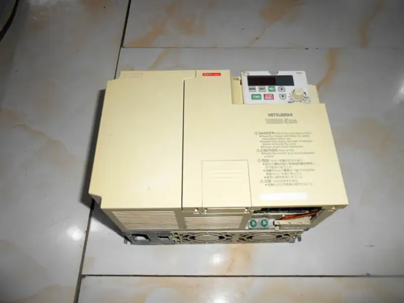 Mitsubishi FR-E540-7.5K-CH Drive